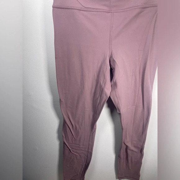 Athleta Women’s Active Wear Leggings - Picture 3 of 6